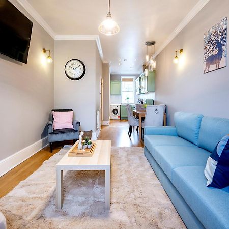 Large 1 Bedroom In Center Of London 3 ภายนอก รูปภาพ