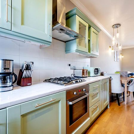 Large 1 Bedroom In Center Of London 3 ภายนอก รูปภาพ