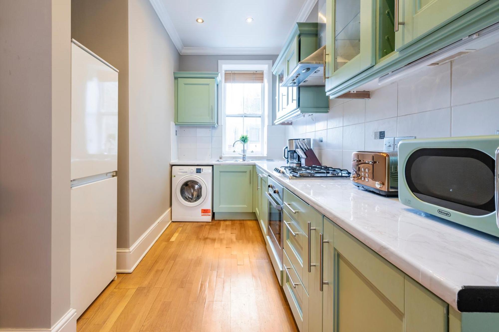 Large 1 Bedroom In Center Of London 3 ภายนอก รูปภาพ