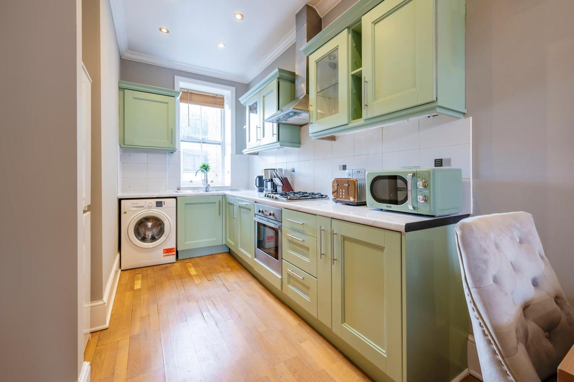 Large 1 Bedroom In Center Of London 3 ภายนอก รูปภาพ