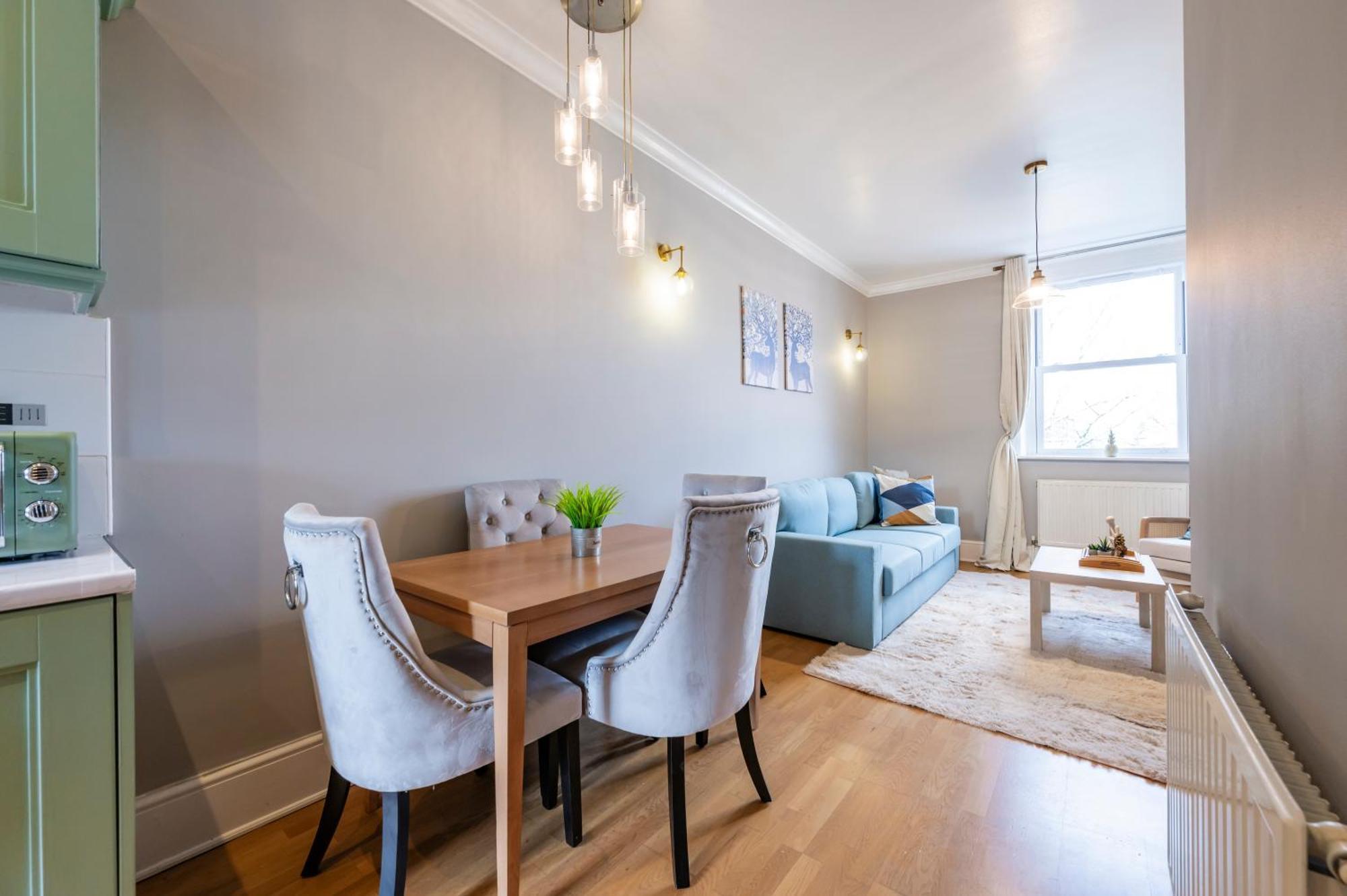 Large 1 Bedroom In Center Of London 3 ภายนอก รูปภาพ